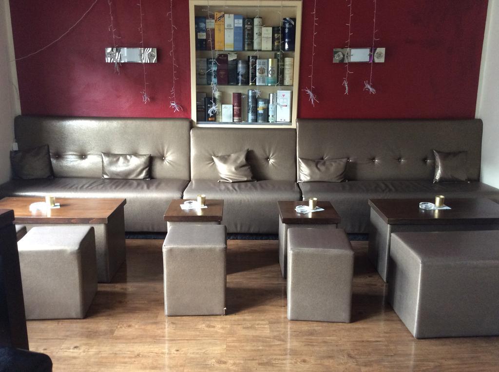Alex -Lounge -Sportsbar -Smokerlounge Hotel Otterbach Exterior photo