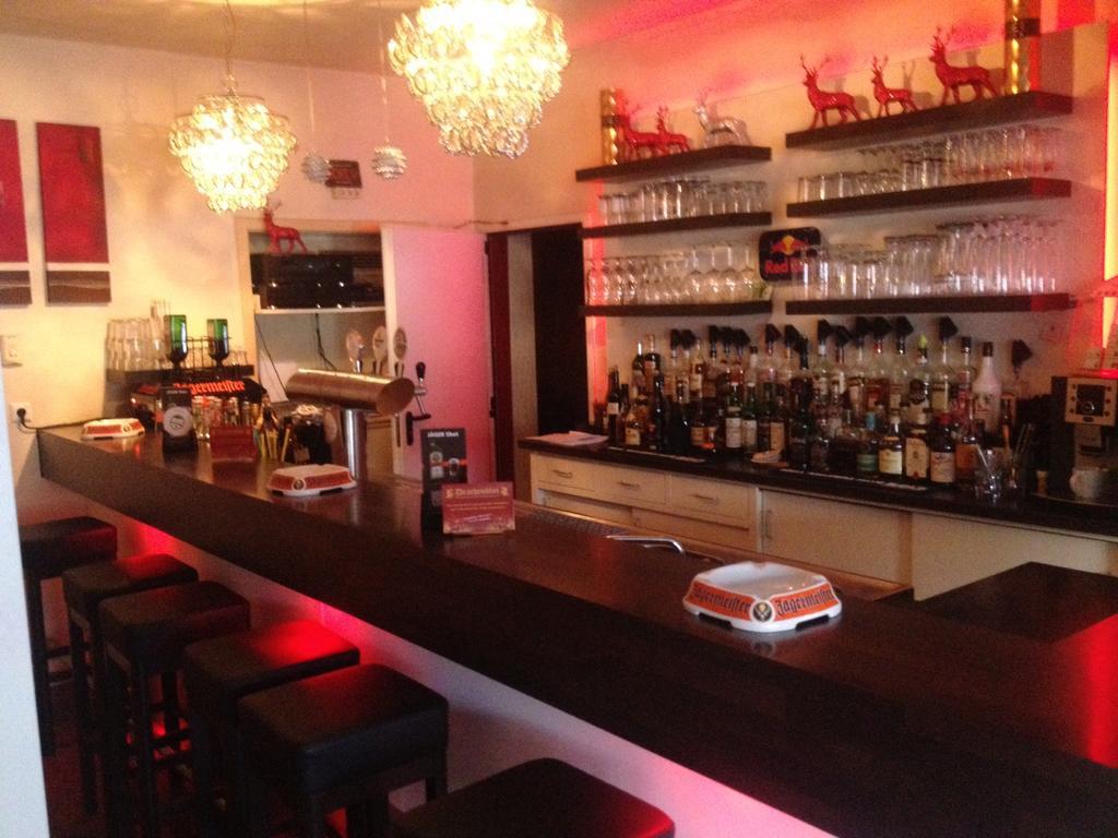 Alex -Lounge -Sportsbar -Smokerlounge Hotel Otterbach Exterior photo